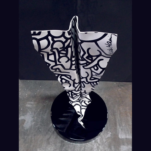 "Paper Plane Keith Haring" by AVA - Mind The Gap Label