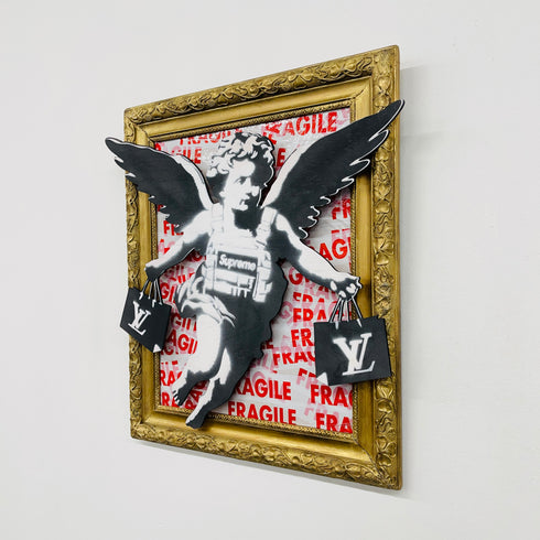 "Divine Shopping - Woodframe" by Sinao - Mind The Gap Label
