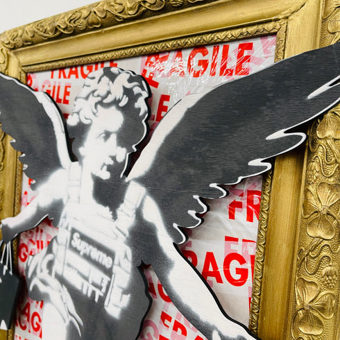 "Divine Shopping - Woodframe" by Sinao - Mind The Gap Label