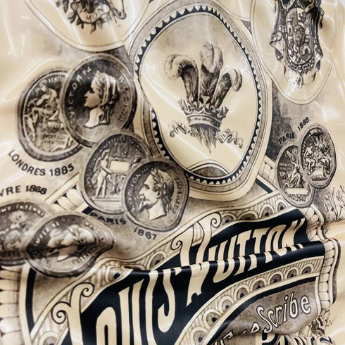 "Louis Vuiton London - Paris" by Soyz Bank - Mind The Gap Label