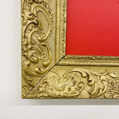 "Peck and Paint" by SINAO - Mind The Gap Label